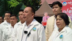 (มีคลิป) ทำบุญสำนักงานฯ “กลุ่มสันผีเสื้อใหม่” แถลงนโยบาย “กล้าคิด ทำเป็น เน้นผลงาน ทำทันที 4 ปี ไม่ต้องรอ”