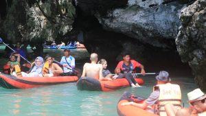อบต.คลองเคียน ร่วมกับอุทยานฯอ่าวพังงา นำสื่อมวลชนสำรวจแหล่งท่องเที่ยวสุดอเมซิ่งในทะเลอ่าวพังงา