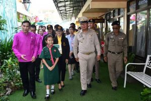 ลำพูนเข้มเปิดภาคเรียนปลอดภัย ป้องกันนักเรียนจากบุหรี่ไฟฟ้าและยาเสพติด