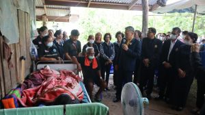ชมรมแม่บ้านมหาดไทยจังหวัดมุกดาหาร  ร่วมลงพื้นที่ช่วยเหลือ และเยียวยา ผู้ประสบภัย