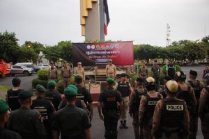 ร้อยเอ็ด ลุย “NO Drugs NO Dealers” ปล่อยแถวกวาดล้างยาเสพติด